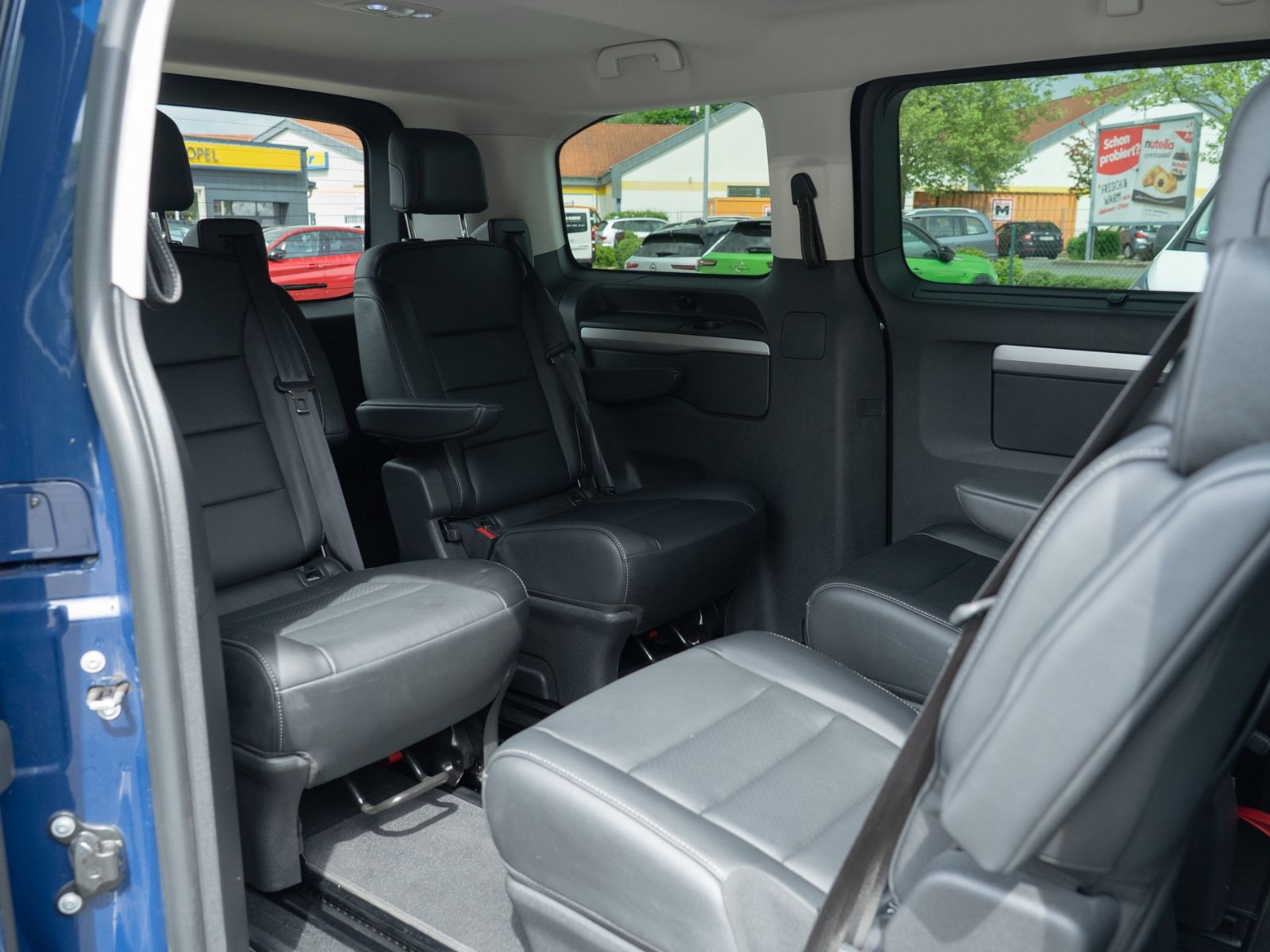 Fahrzeugabbildung Opel Zafira Life Tourer M*DAB*NAVI*2 Schiebetüren*